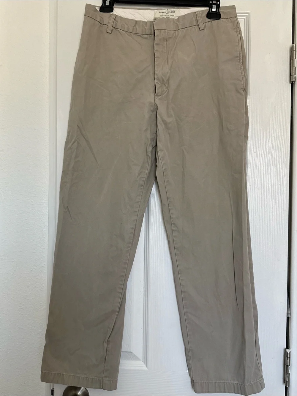 Banana Republic Khaki Straight-Leg Chinos - Light Taupe size 30/30